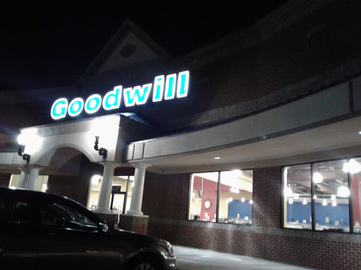 Thrift Store «Goodwill Retail Store», reviews and photos