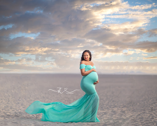 San Diego Newborn & Maternity Photographer | Shoot Through Studio