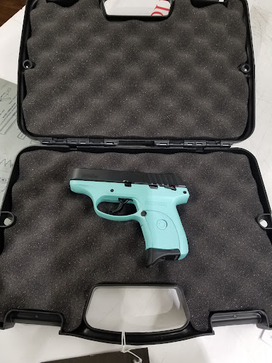 Pawn Shop «Clark Loan & Jewelry», reviews and photos, 700 S Philadelphia Blvd, Aberdeen, MD 21001, USA