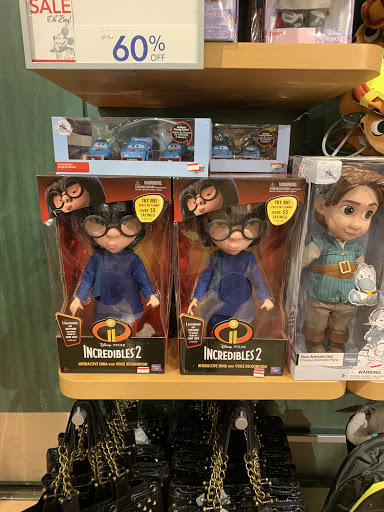 Toy Store «Disney Store», reviews and photos, 1400 Willowbrook Mall, Wayne, NJ 07470, USA