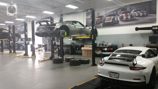 Porsche Dealer «Porsche of Beachwood», reviews and photos, 25855 Chagrin Blvd, Beachwood, OH 44122, USA