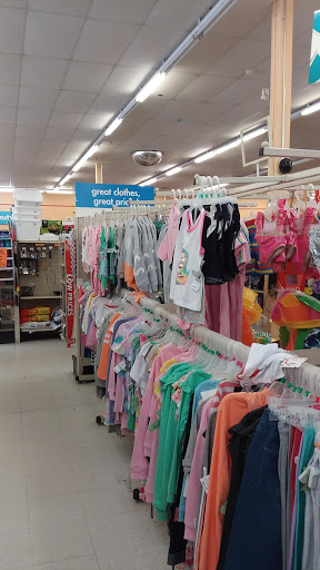 Discount Store «Family Dollar», reviews and photos, 1175 Main St, Clinton, MA 01510, USA