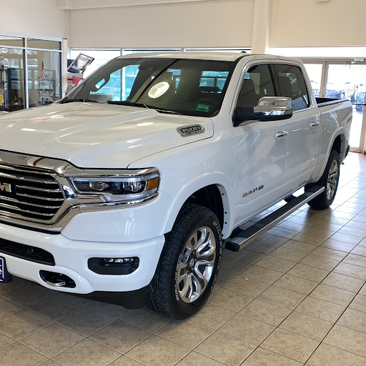 Car Dealer «Quirk Chrysler Jeep Dodge Ram Of Bangor», reviews and photos, 307 Hogan Rd, Bangor, ME 04401, USA