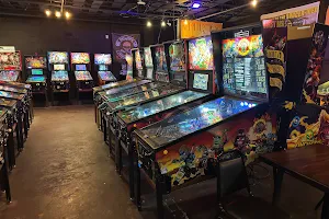 Ronnie Raygun's Pinball Arcade image