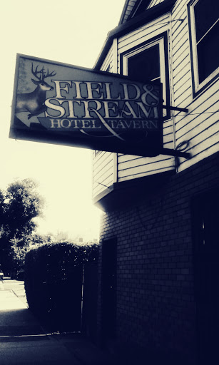 Karaoke Bar «Field & Stream Bar», reviews and photos, 612 B St, Marysville, CA 95901, USA