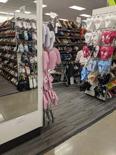 Department Store «Nordstrom Rack Cerritos Best Plaza», reviews and photos, 11111 183rd St, Cerritos, CA 90703, USA