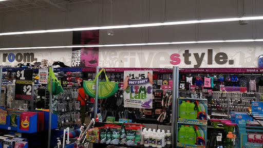 Variety Store «Five Below», reviews and photos, 12970 Middlebrook Road, Germantown, MD 20874, USA