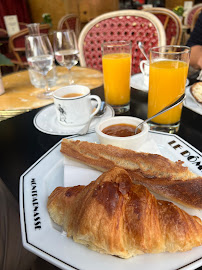 Plats et boissons du Restaurant de fruits de mer Le Dôme Montparnasse à Paris - n°18