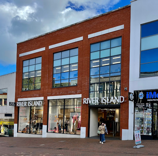 River Island