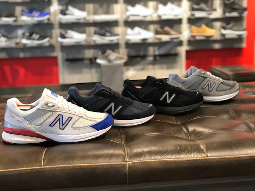 Shoe Store «New Balance», reviews and photos, 380 W Main St, Avon, CT 06001, USA