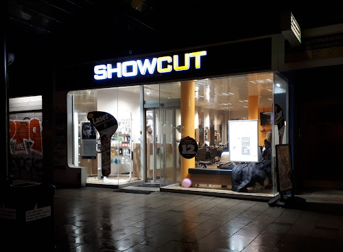 Show Cut Der Friseur à Hamburg