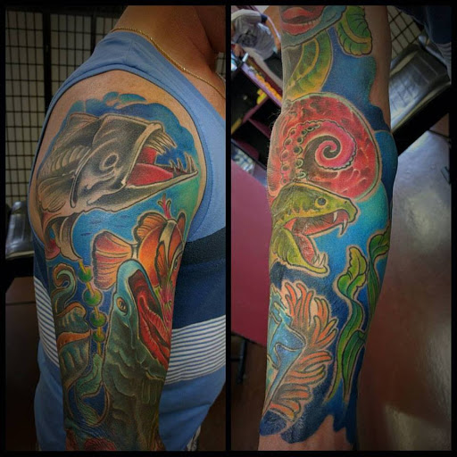 Tattoo Shop «Sellwood Tattoo Parlor», reviews and photos, 8213 SE 17th Ave, Portland, OR 97202, USA