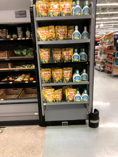 Discount Store «Walmart», reviews and photos, 1570 Chester Pike, Eddystone, PA 19022, USA