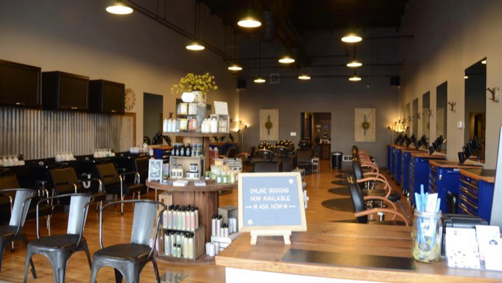 Blue Duck Hair Salon 47715