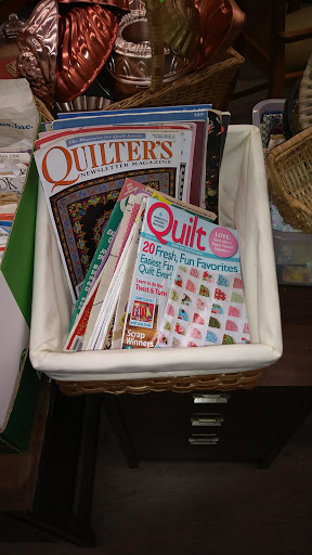 Thrift Store «St.Vincent De Paul Thrift Store», reviews and photos, 6430 Broadway, Everett, WA 98203, USA