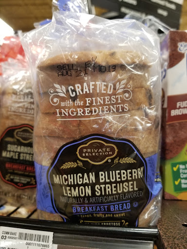 Coffee Shop «Starbucks», reviews and photos, 685 E Maple Rd, Birmingham, MI 48009, USA