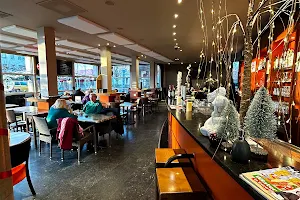 De Menenpoort Café Restaurant image