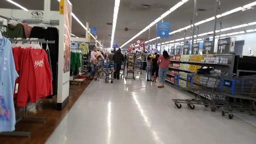 Cell Phone Store «Walmart Connection Center», reviews and photos, 14501 Lakewood Blvd, Paramount, CA 90723, USA