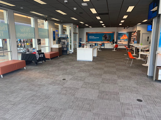 Cell Phone Store «AT&T», reviews and photos, 1402 SE Everett Mall Way #450, Everett, WA 98208, USA