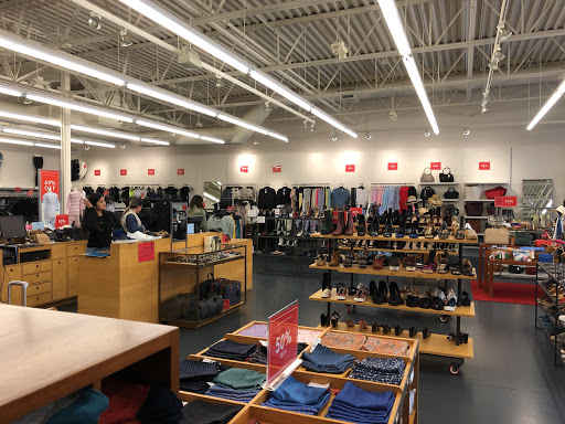 Department Store «Barneys Warehouse», reviews and photos, 2774 Livermore Outlets Dr #2626, Livermore, CA 94551, USA