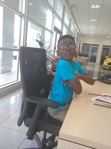 Ford Dealer «Suntrup Ford Kirkwood», reviews and photos, 10340 Manchester Rd, Kirkwood, MO 63122, USA