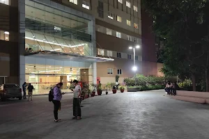 Citizen's Hospital image