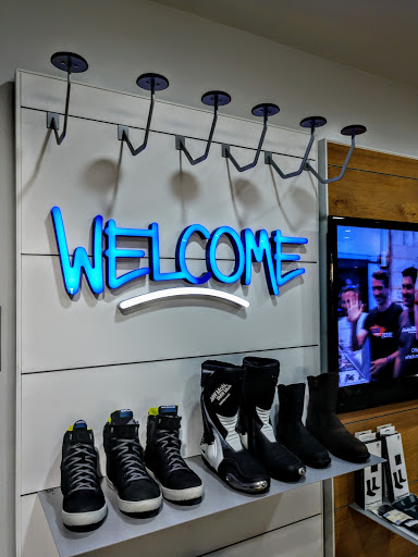 Motorcycle Dealer «Motorcycles of Charlotte», reviews and photos, 731 Westinghouse Blvd, Charlotte, NC 28273, USA