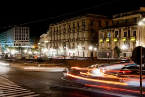 Catania Crossing Rooms e Comforts image