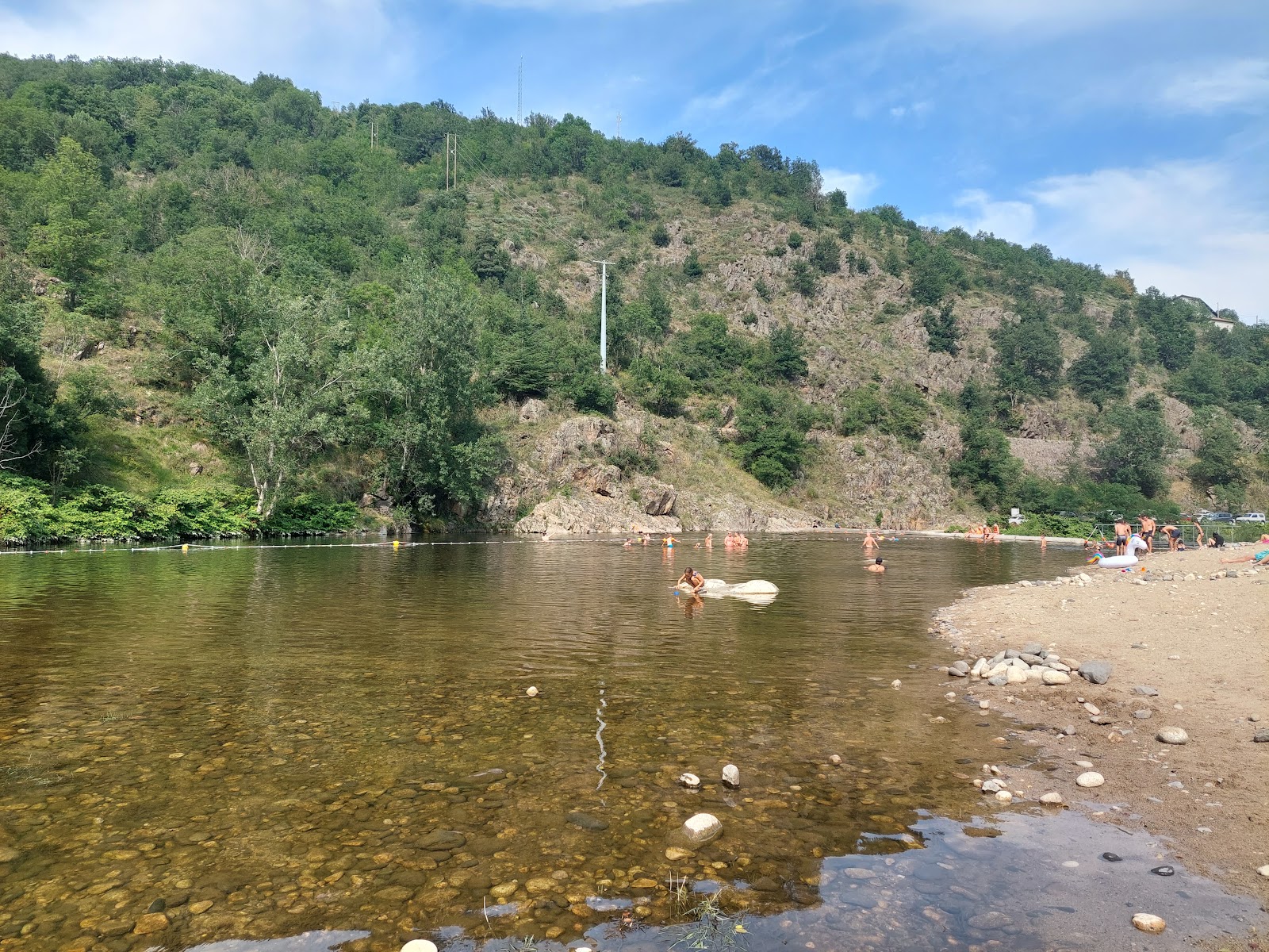 Plage du Plan D'eau De Chambaud'in fotoğrafı çok temiz temizlik seviyesi ile