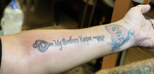 Explore american traditional tattoo filler ideas, creative tattoo ideas in Myrtle Beach, available at Pitbull Tattoo and Piercing Clinic