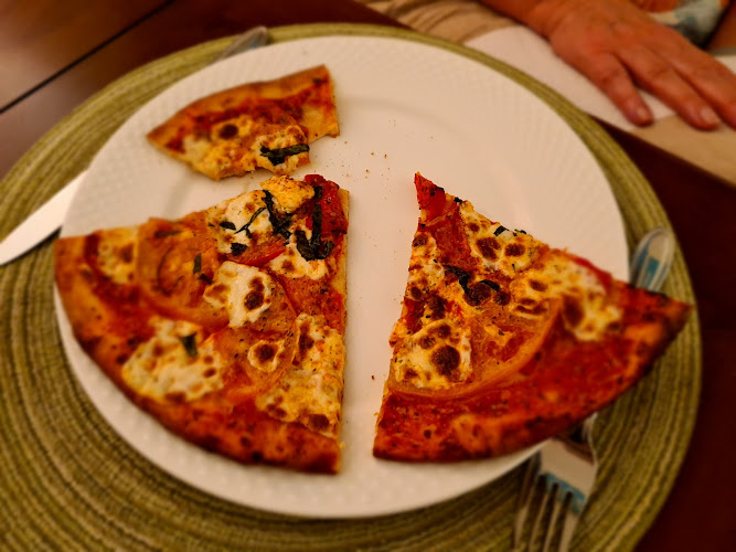 #1 best pizza place in Stuart - Vesuvio's Pizzeria
