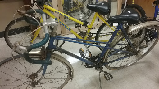 Thrift Store «Oliver Gospel Thrift Store», reviews and photos