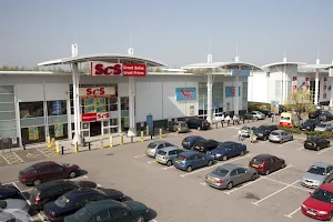 Beckton Triangle Retail Park image
