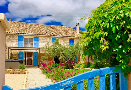 Lodge Gîte Le Mas de mes Parents Gîte *** Location saisonniére Gites de France Maussane-les-Alpilles