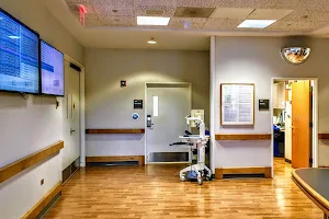 Endeavor Health Glenbrook Hospital image