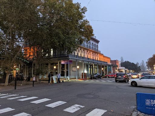 Pizza Restaurant «Slice of Old Sacramento», reviews and photos, 1019 2nd St, Sacramento, CA 95814, USA