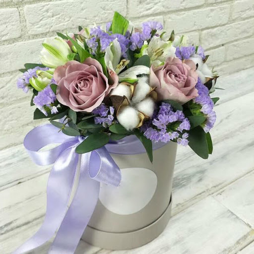 Florist «J & J Flowers and Gifts Shop», reviews and photos, 8366 Pines Blvd, Pembroke Pines, FL 33024, USA