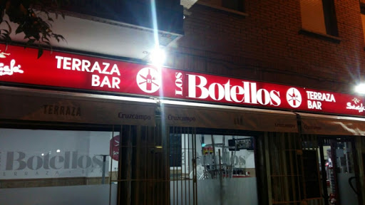 Los Botellos