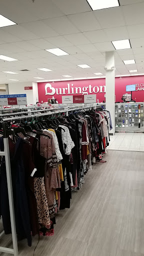 Clothing Store «Burlington Coat Factory», reviews and photos, 600 Northtown Dr, Blaine, MN 55434, USA