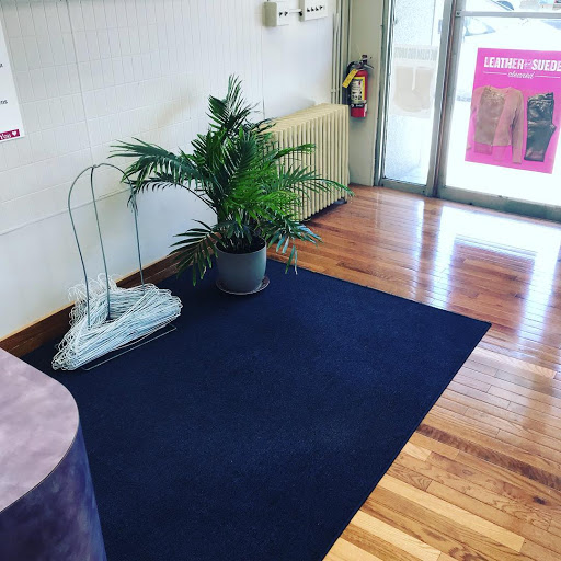 Dry Cleaner «Mint Dry Cleaners & Tailors», reviews and photos, 839 Main St, Waltham, MA 02451, USA