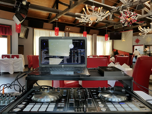 Steak House «Cast Iron Chop House», reviews and photos, 6540 Main St, Trumbull, CT 06611, USA