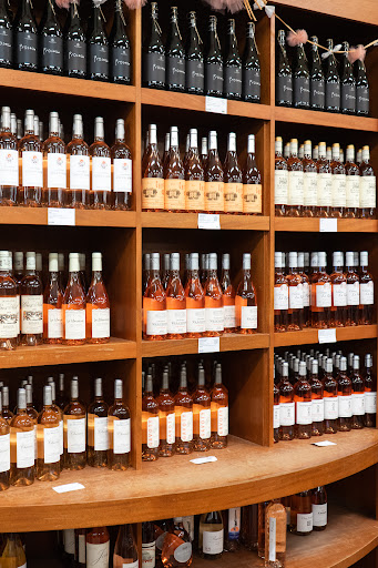 Liquor Store «Bottles Fine Wine», reviews and photos, 141 Pitman St, Providence, RI 02906, USA