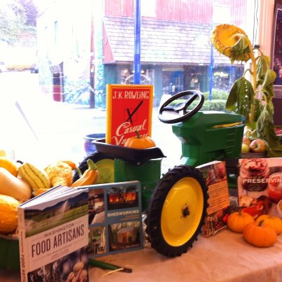 Book Store «Liberty Bay Books», reviews and photos, 18881 Front St NE # D, Poulsbo, WA 98370, USA