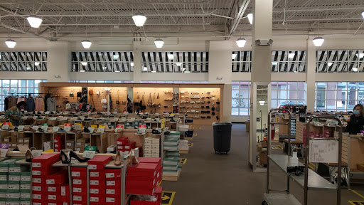 Shoe Store «DSW Designer Shoe Warehouse», reviews and photos, 314 Marketplace Mile, Plainfield, IN 46168, USA