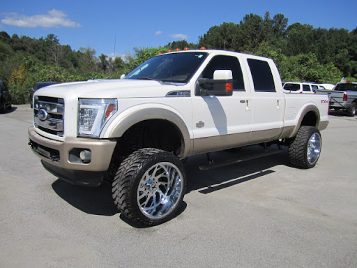 Used Car Dealer «Atlanta Luxury Motors Inc», reviews and photos, 2850 Buford Hwy NE, Buford, GA 30518, USA