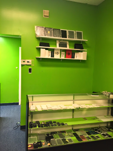 Cell Phone Store «Cell Repair», reviews and photos, 12579 Richmond Ave, Houston, TX 77082, USA