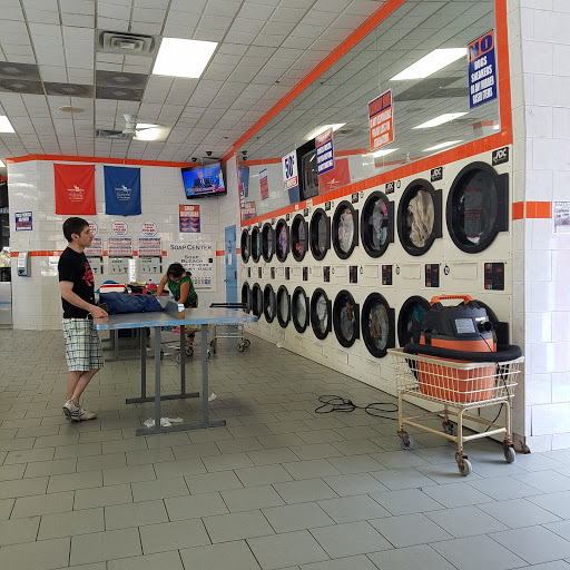 Laundromat «Laundry King», reviews and photos, 9814 4th Ave, Brooklyn, NY 11209, USA