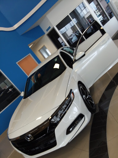 Honda Dealer «Betten Baker Honda», reviews and photos, 2501 Henry St, Muskegon, MI 49441, USA
