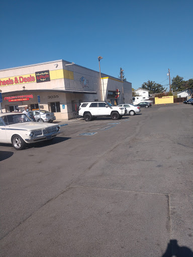 Used Car Dealer «Wheels & Deals of Silicon Valley, Inc.», reviews and photos, 3035 El Camino Real, Santa Clara, CA 95051, USA