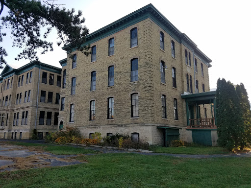 Real Estate Developer «Wyalusing Academy», reviews and photos, 601 S Beaumont Rd, Prairie du Chien, WI 53821, USA